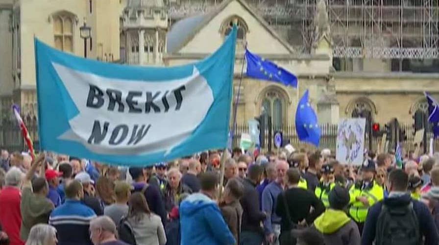 Nigel Farage: Parliament using every trick in the book to prevent Brexit from happening