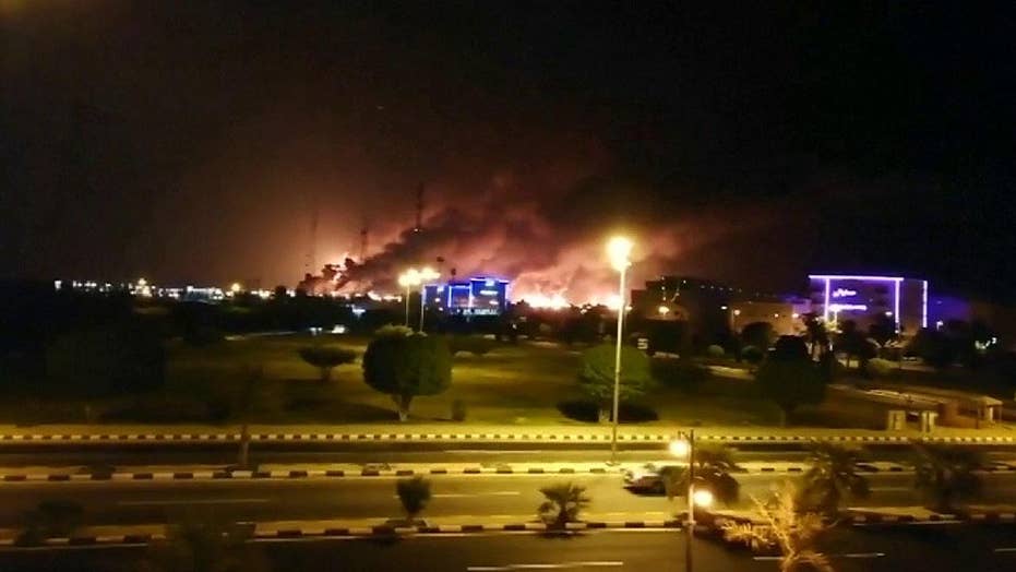 حمله هواپیماهای بدون سرنشین تأسیسات نفتی عربستان سعودی را آتش گرفته است