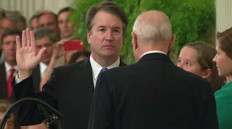 2020 Democratic hopefuls call for impeachment of Supreme Court Justice Kavanaugh