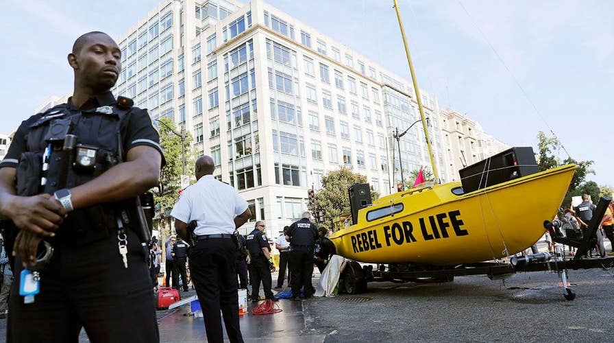 Climate activists begin disrupting traffic in Washington in plan to 'shut down DC'