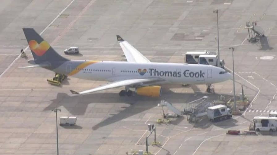 Thomas Cook pilot sends crew and passengers an emotional message following travel agency’s collapse