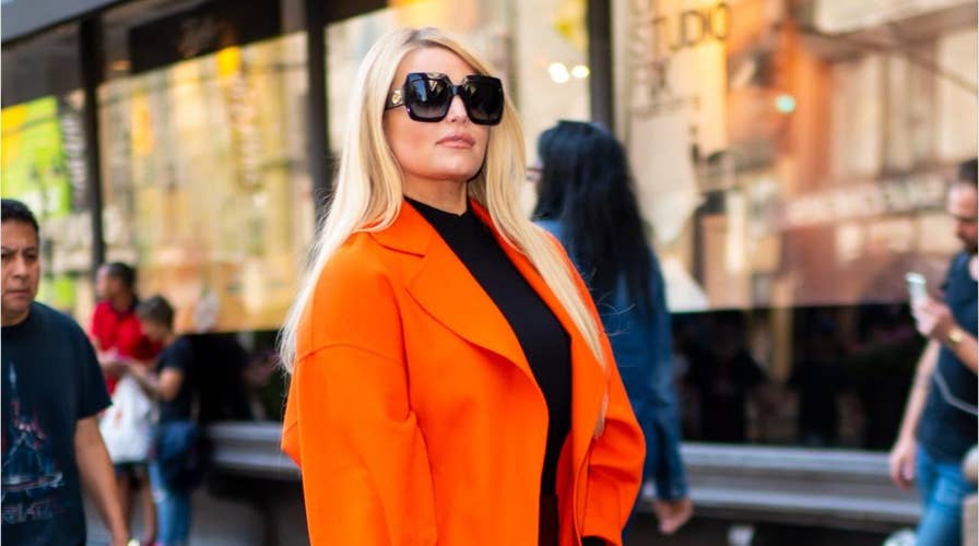 Jessica Simpson sheds 100-lbs.