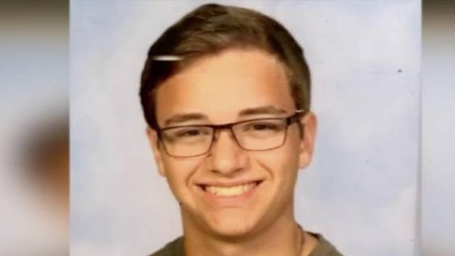 Family Tennessee Teen Kills Himself After Classmates Out -6600