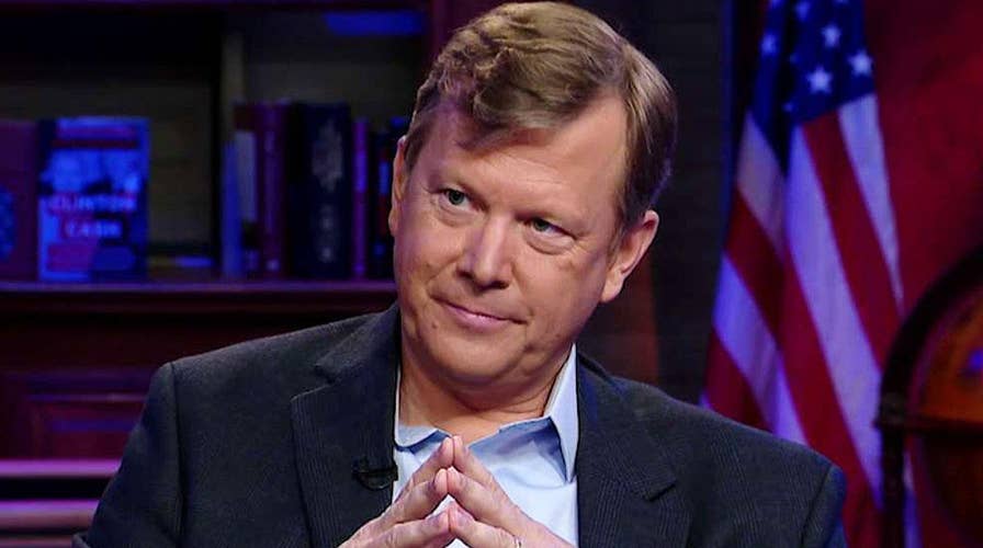 Peter Schweizer breaks down the timeline of Joe and Hunter Biden's Ukraine connections