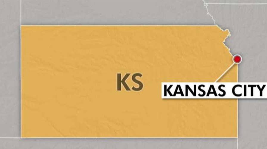 4 people dead, 5 hurt in Kansas City bar shooting