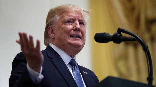 Trump defends decision to withdraw troops from Syria amid GOP criticism