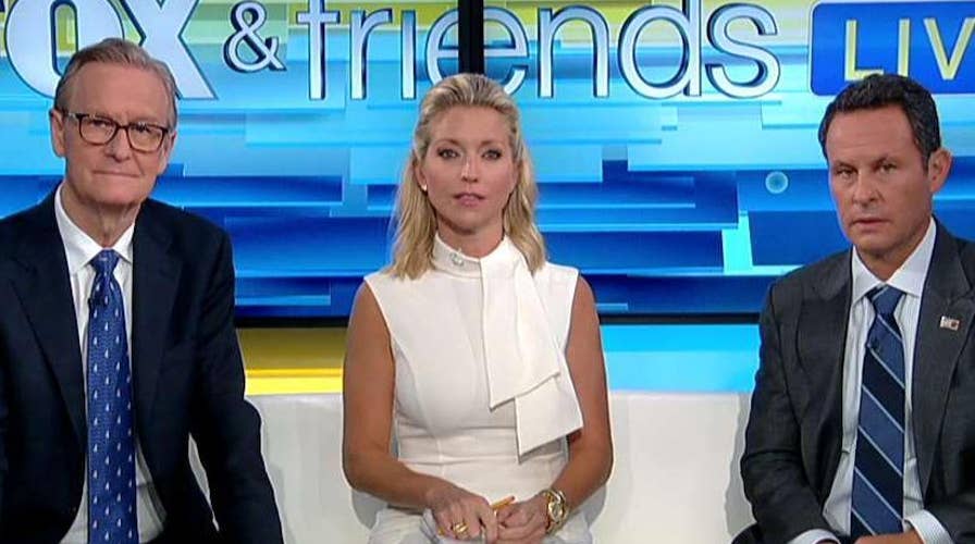 Trump touts love for law enforcement at Minneapolis rally