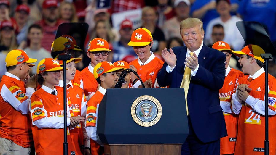 Little League champs fly home on Air Force One with Trump | Fox News