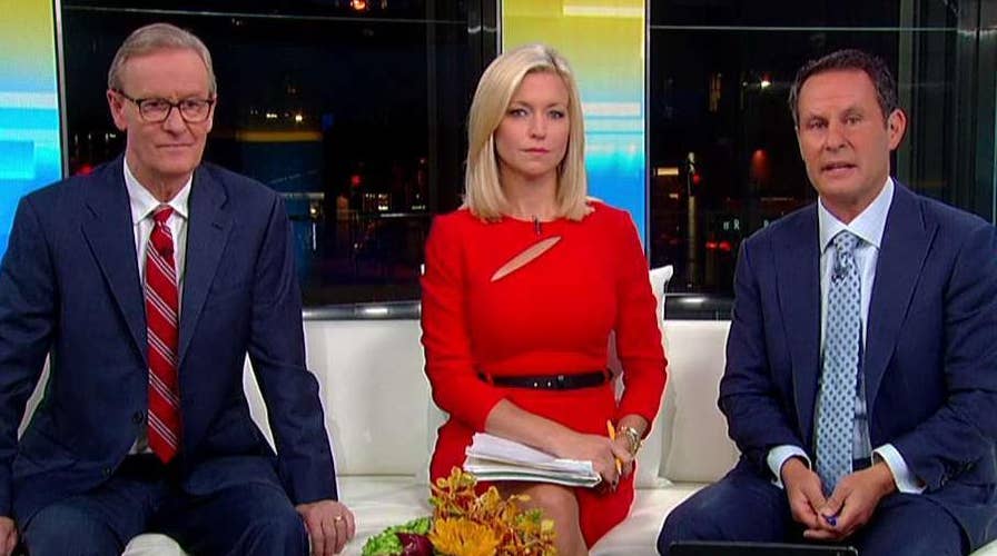 San Francisco resident builds plywood wall to keep homeless out