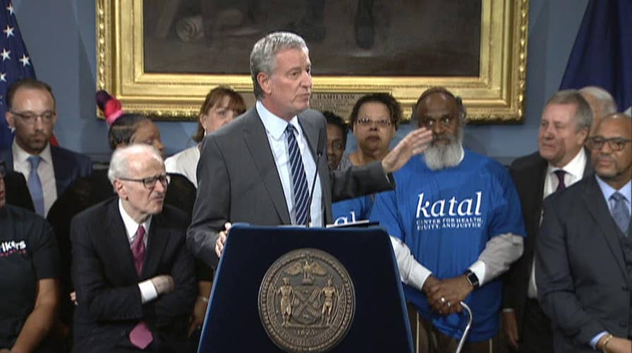 Raw video: Mayor Bill deBlasio makes remarks following vote to close Rikers Island prison
