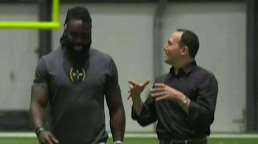 Preview: Raymond Arroyo sits down with New Orleans Saints linebacker Demario Davis