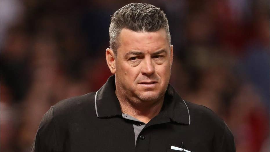 MLB umpire's tweets opposing Trump impeachment prompt investigation