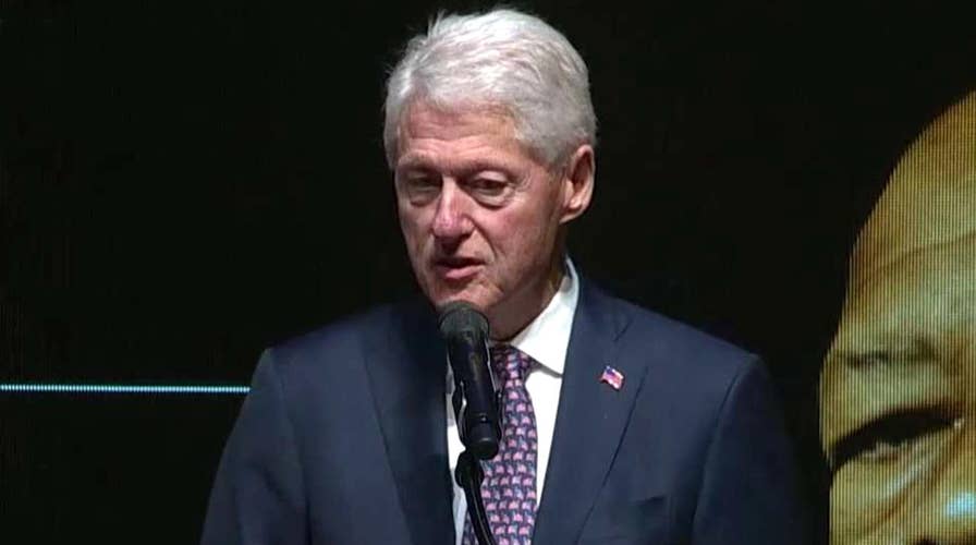 Bill Clinton: Let Elijah Cummings be the voice that gives us courage