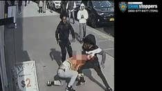 New York City coffee shop customer tries fighting off robbery suspects who swiped tip jar, video shows