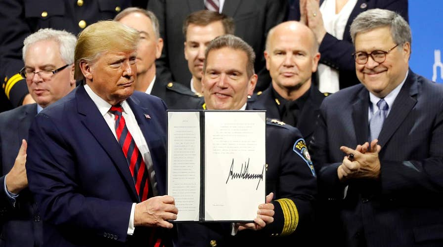 Trump establishes law enforcement commission to provide resources for police officers
