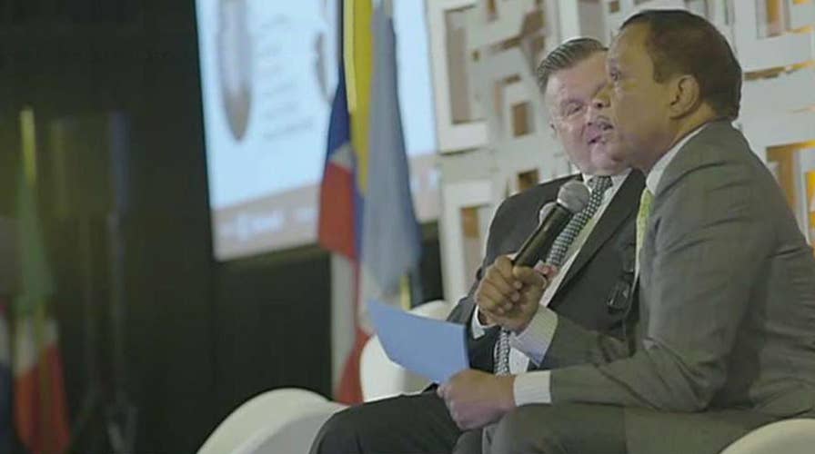 Juan Williams gives keynote speech at Hispanic TV Summit