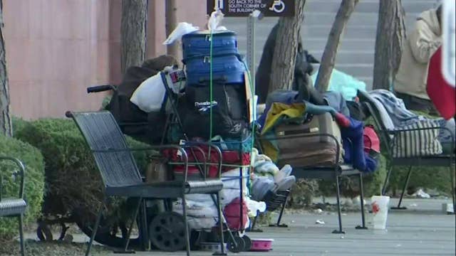 Las Vegas bans sleeping, camping on streets