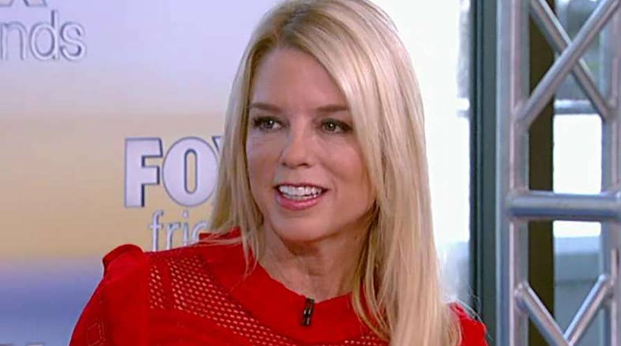 Pam Bondi expected to join White House communications team amid impeachment battle