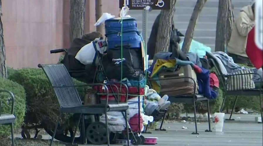 Las Vegas bans sleeping, camping on streets