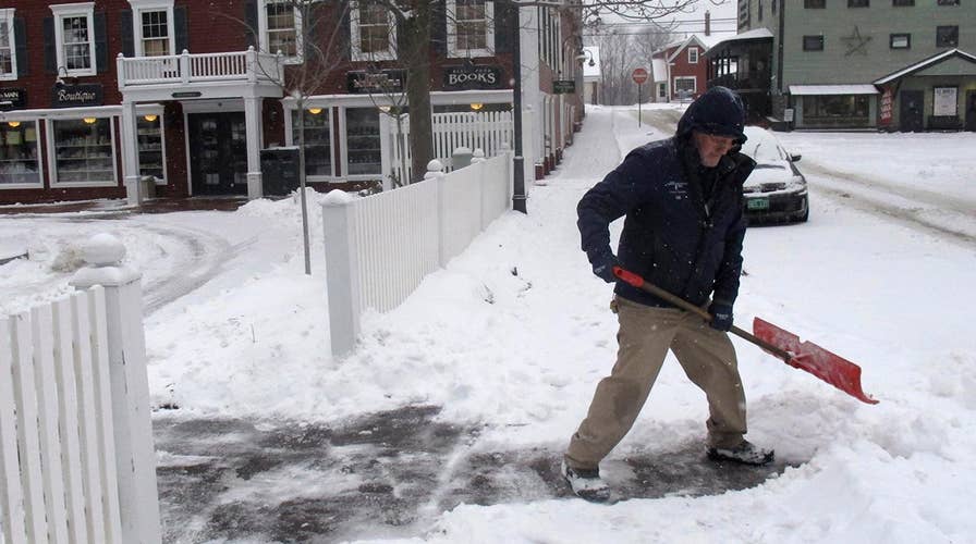 Arctic blast hits US as start of holiday shopping season looms