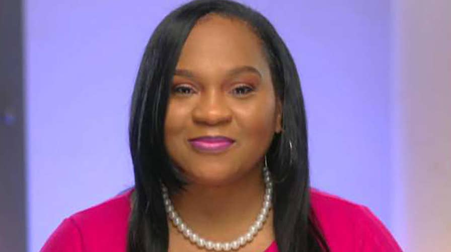 Tezlyn Figaro breaks down the top moments from the Democratic debate