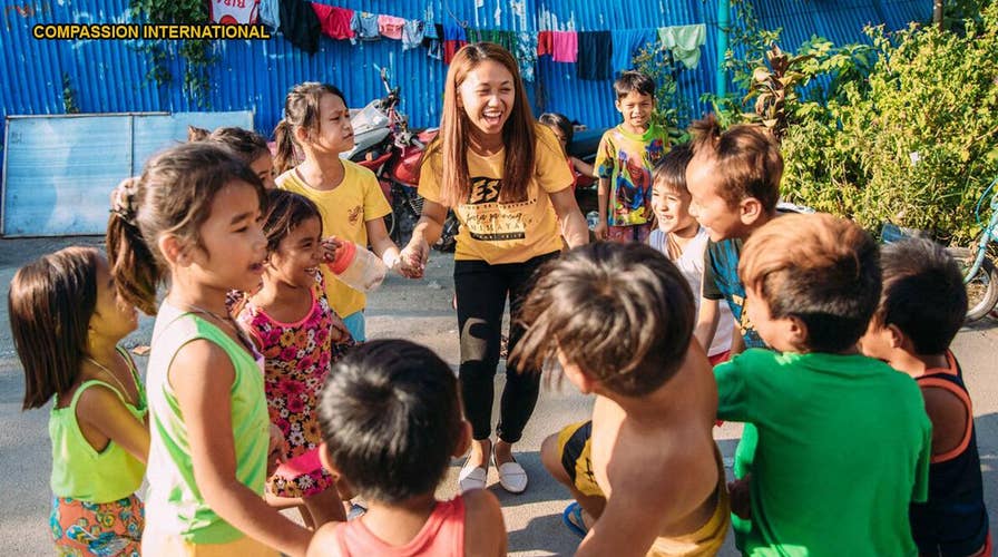 Philippines Christian woman shares testimony of hope to churches and the younger generation