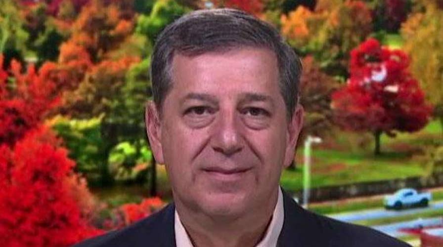 Former Walmart CEO forecasts a terrific holiday season for retailers