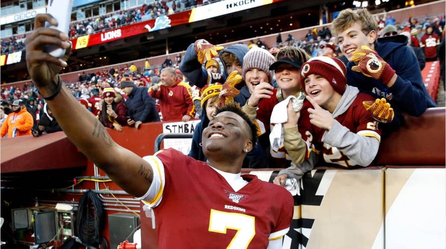 Washington Redskins' Dwayne Haskins takes selfie with fan, misses final snap