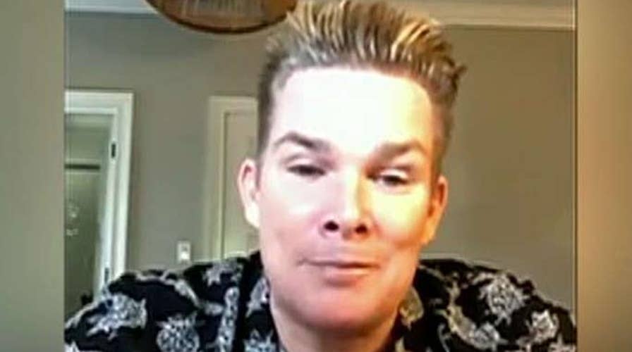 Michael Loftus on Mark McGrath's breakup video, progressives' push for a PC Thanksgiving