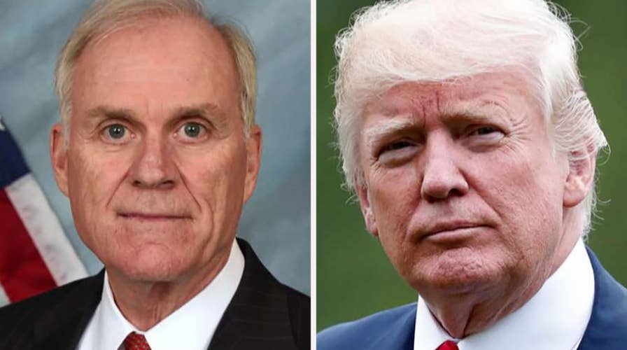 Former Navy secretary blasts Trump over Gallagher case