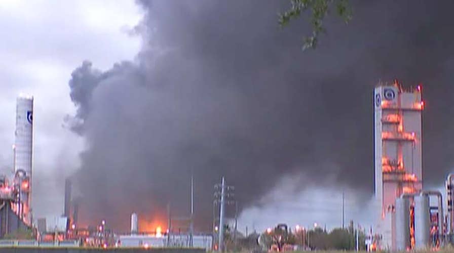 Thousands evacuated from their homes near exploded chemical plant