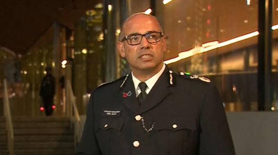 Scotland Yard confirms terrorist incident on London Bridge