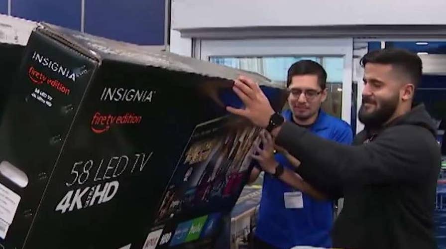 Black Friday bargain hunters hit the web, brick-and-mortar stores in search of deep discounts