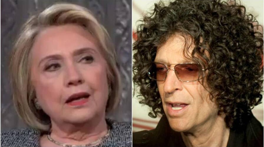 Hilary Clinton clears up ‘lesbian’ rumors with Howard Stern