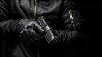 Man proposes to girlfriend by staging a fake armed robbery, it does not go over well