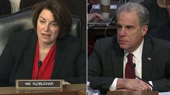 Klobuchar goes on attack, grills Horowitz on Russian interference