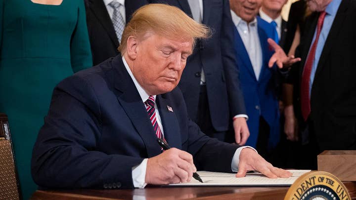 President Trump signs executive order targeting anti-Semitism