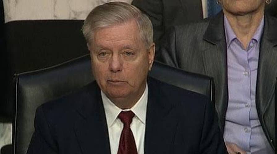 Sen. Graham: FBI never made any effort to brief Trump about campaign problems
