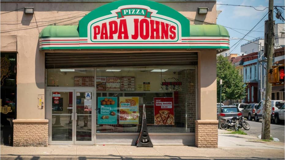 Papa John Schnatter Vows To Eat 50 Pizzas In A Month My