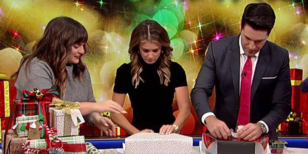 Rob Schmitt And Jillian Mele Compete In A Holiday Wrap Battle Fox rob-schmitt-and-jillian-mele-compete-in-a-holiday-wrap-battle-fox