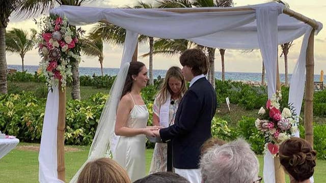 Tucker Carlson Tonight Investigative Producer Alex Pfeiffer Gets Married On Air Videos Fox 