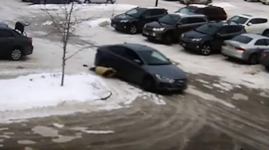 Purse-snatcher drags woman over 75 yards in Minnesota parking lot