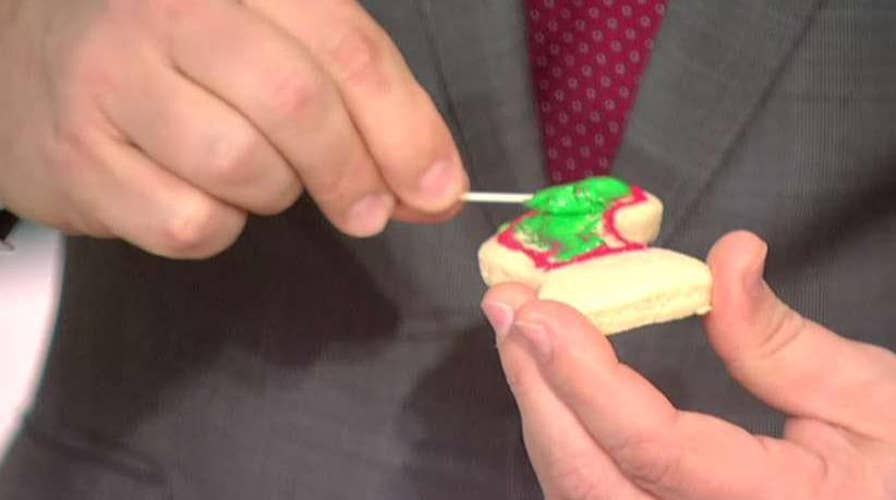 Tips on how to decorate the perfect holiday cookie