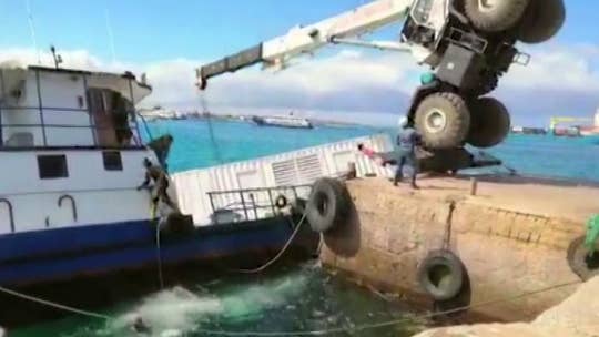 Barge with 600 gallons of diesel fuel sinks off Galapagos Islands