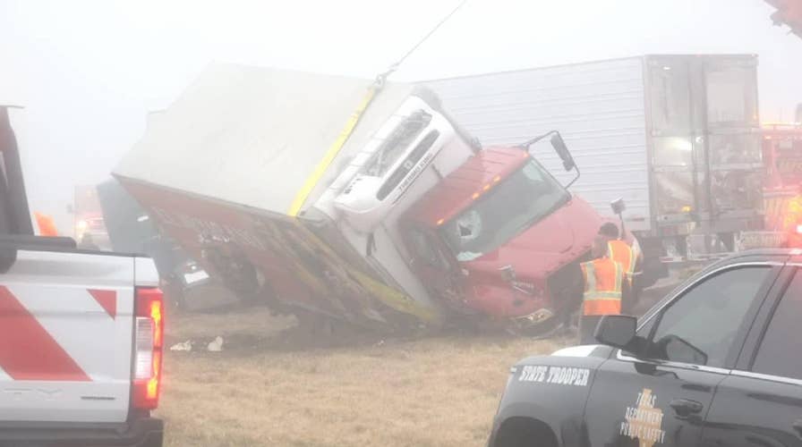 Texas fog causes multiple highway crashes