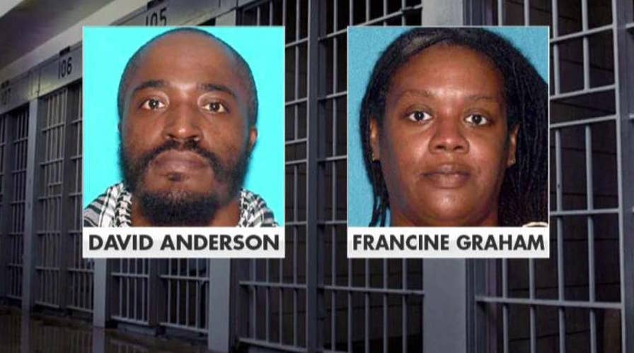 Democrats blame President Trump for anti-Semitic attacks