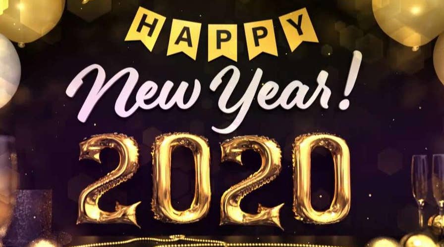 USO Show Troupe gives preview of New Year's Eve performance