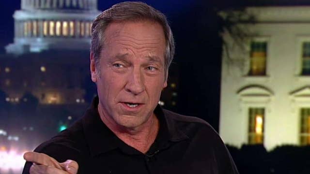 Mike Rowe on new season of 'Returning the Favor,' 2020 candidates and their connection with Americans