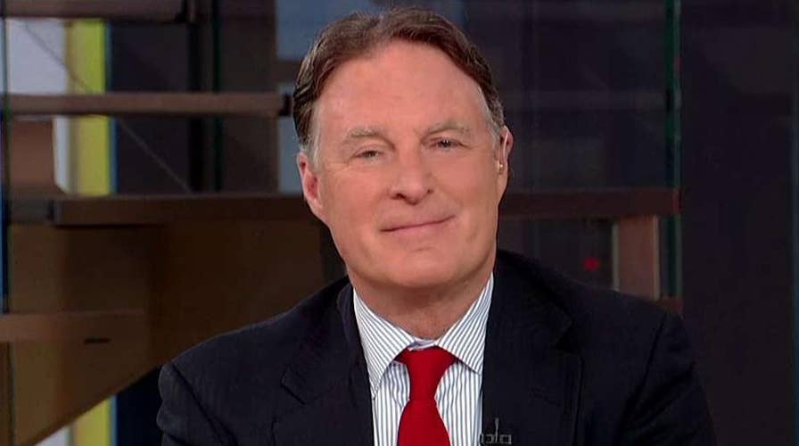 Bayh: Warren, Sanders tit-for-tat on gender doesn't help either one of them