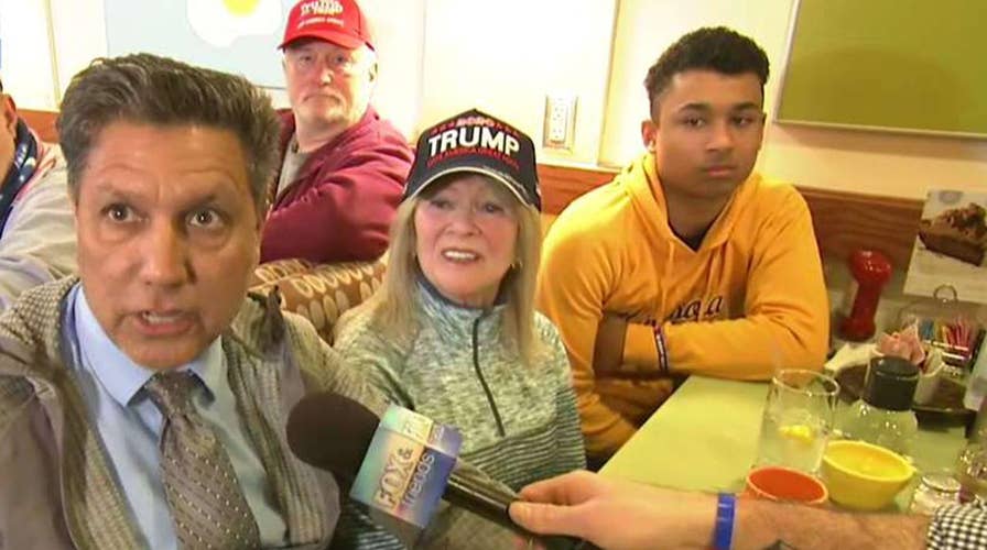 Breakfast with 'Friends': Minnesota voters give their take on 2020 race